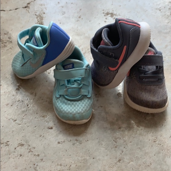 baby girl tennis shoes size 2